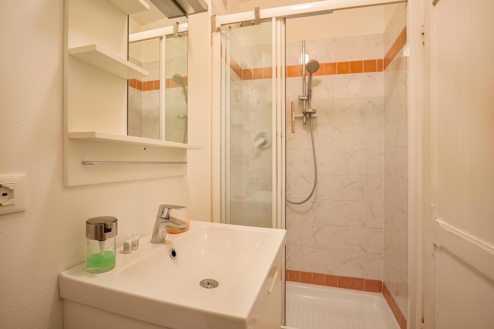 Apartment Pandolfini Courtyard Florenz